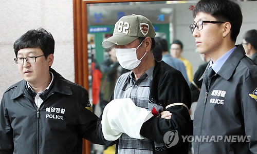 27일 검찰에 송치되는 세월호 선장 이준석씨
