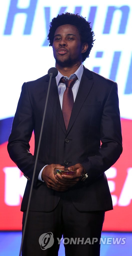 챌린지 MVP 수상한 대전 아드리아노