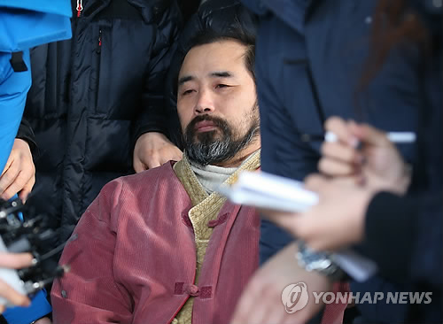 마크 리퍼트 주한 미국대사를 흉기로 공격한 김기종 씨.