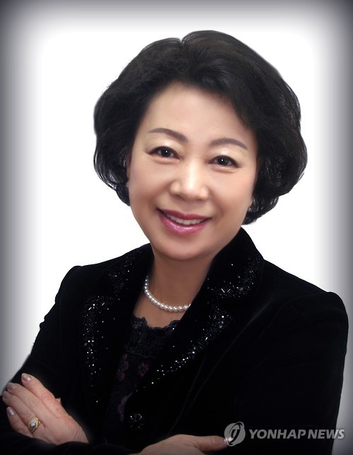 제35회 가람시조문학상에 서일옥 시인