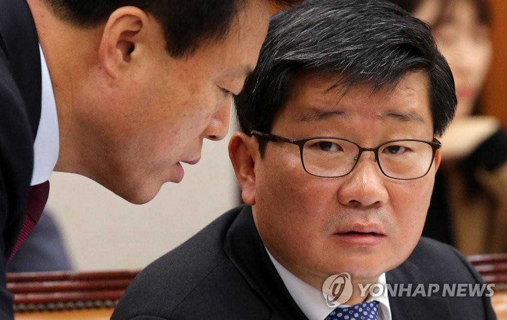 대화하는 법사위 여야 간사