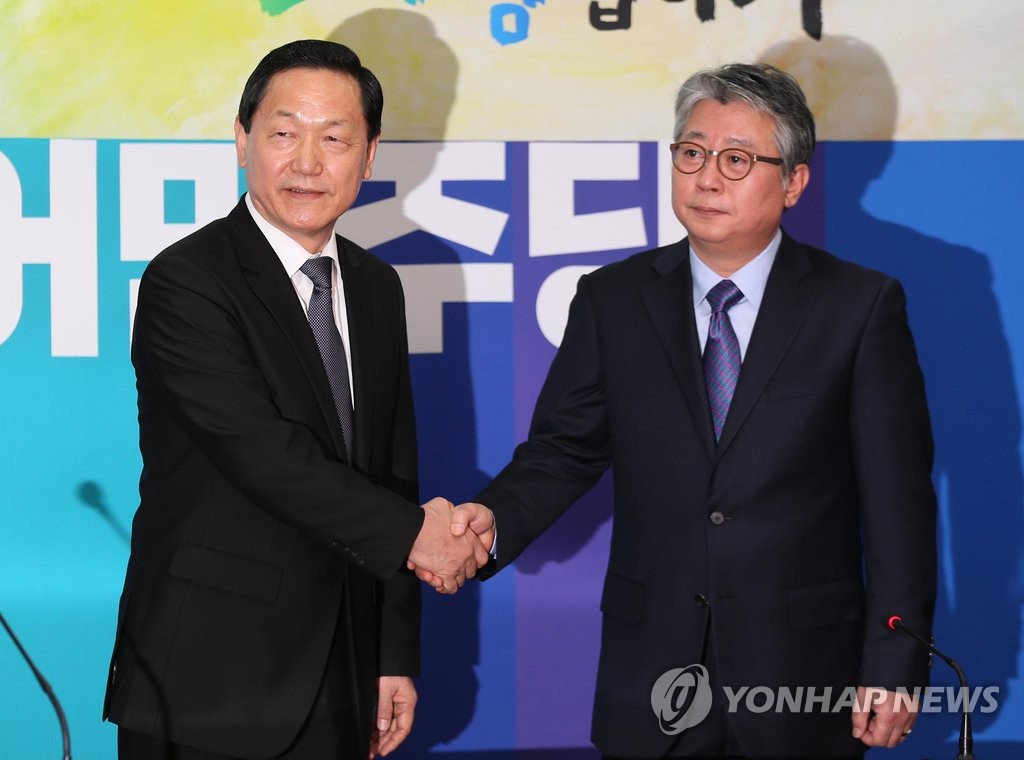더불어민주당 입당한 조응천