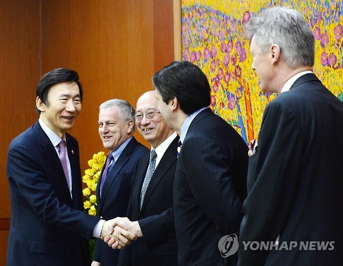 윤병세, 美·日·EU·호주 주한대사 북핵·미사일 공조 협의