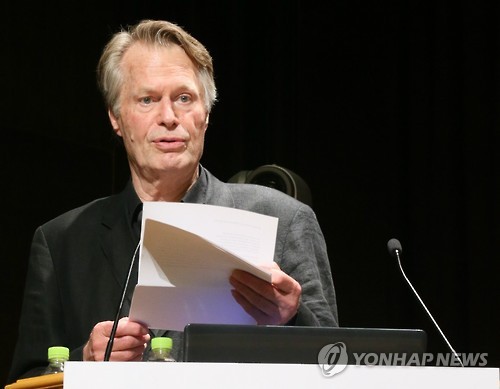 노벨상 작가 르 클레지오, 방한 특강