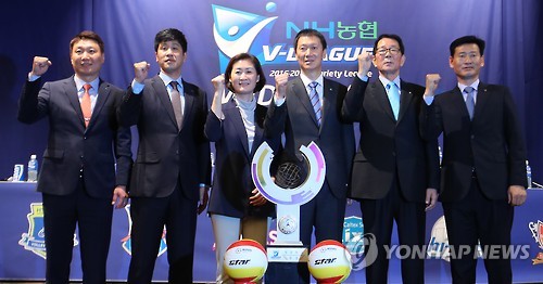 우승 다짐하는 V리그 여자부 감독들