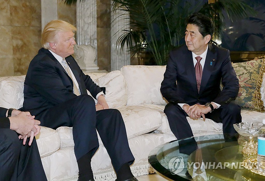 아베 "트럼프는 신뢰할 수 있는 지도자"