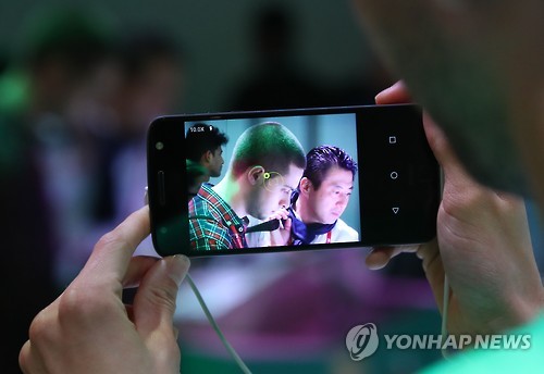 핫셀블라드와 스마트폰의 결합