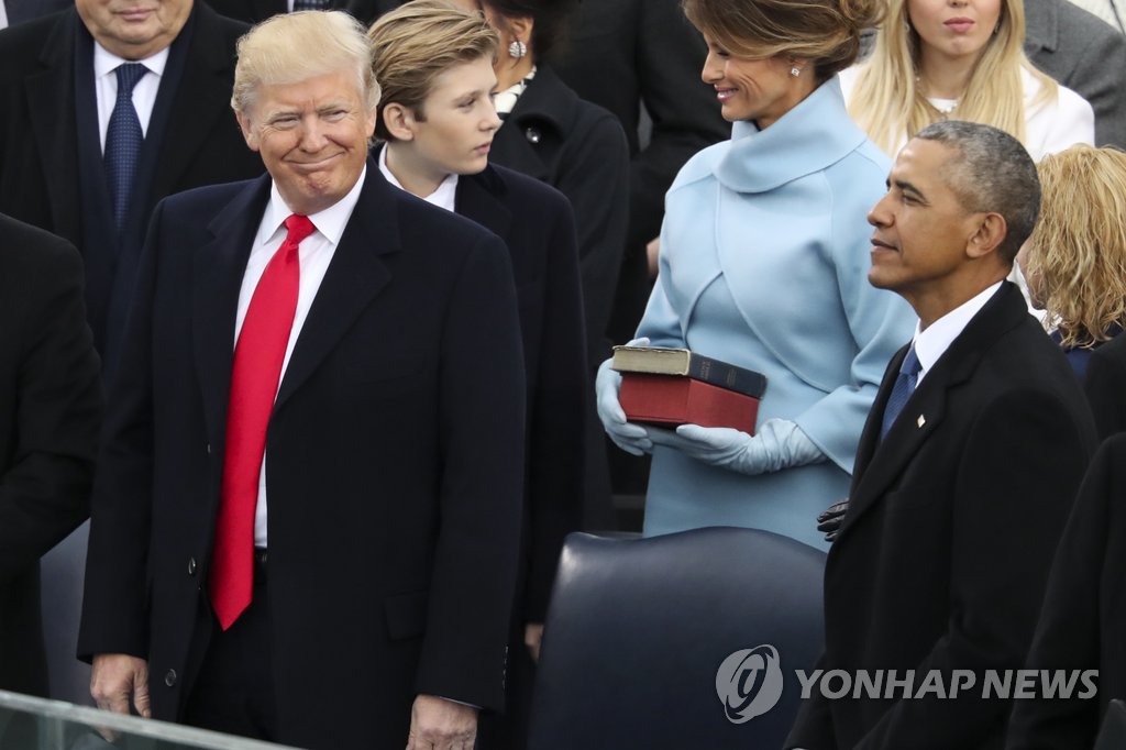 오바마, 트럼프케어 반대 '공식' 표명