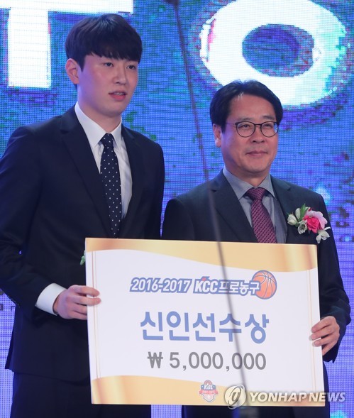 16-17 시즌 신인왕, 강상재