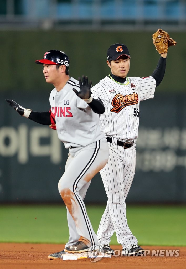 오지환 2루타