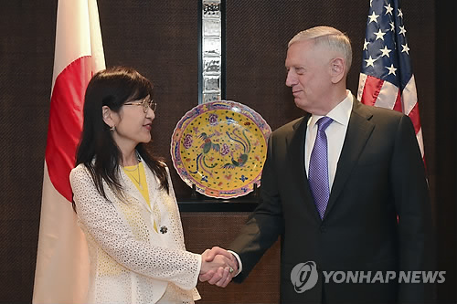 매티스, 中 북핵협력 긍정 평가하면서도 南중국해 비판