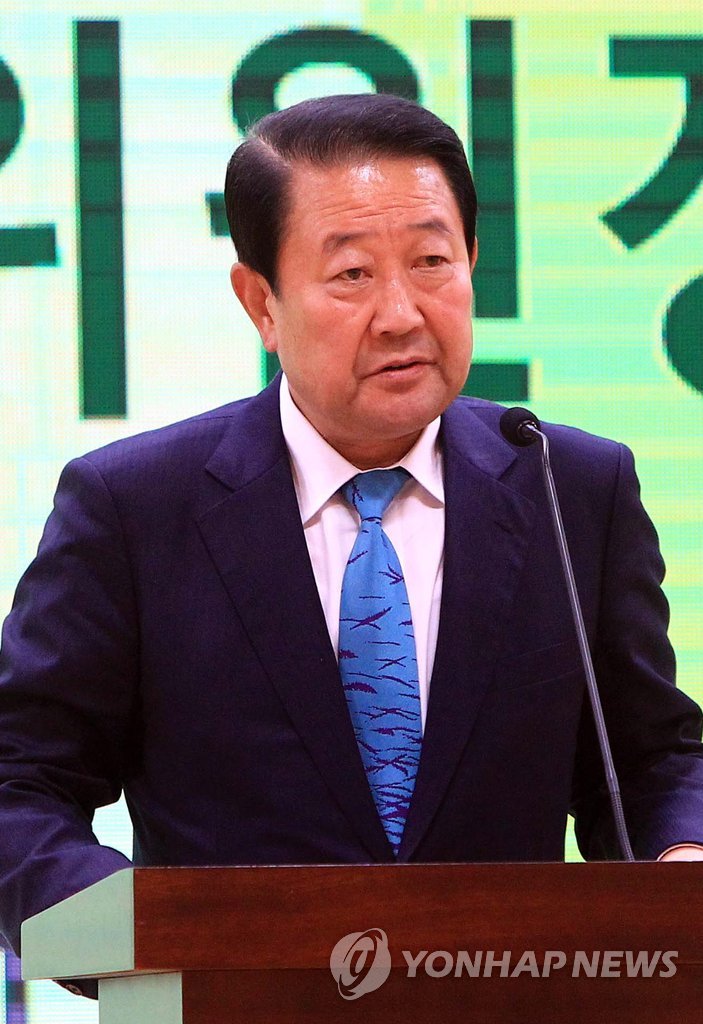 인사말하는 박주선 비대위원장