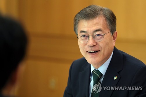 문재인 대통령 로이터 통신 인터뷰