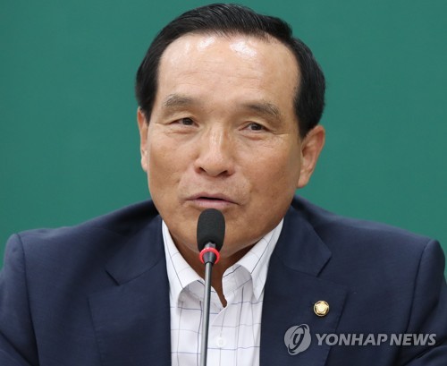 발언하는 김중로