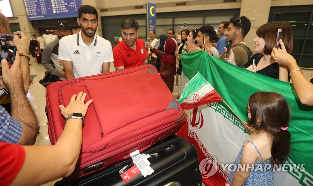 이란 축구 대표팀 한국 도착