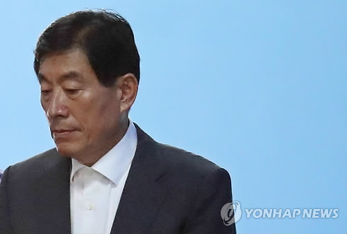 구치소 향하는 원세훈