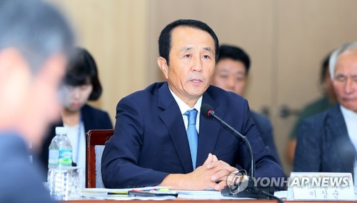 답변하는 이상순 서귀포시장 예정자
