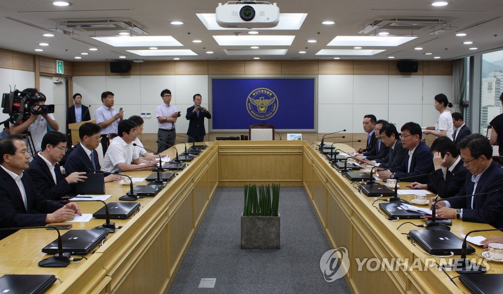 한국당 의원들 "피투성이 여중생 사건 대처 안이했다"