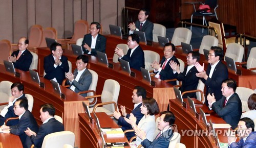 부결 박수