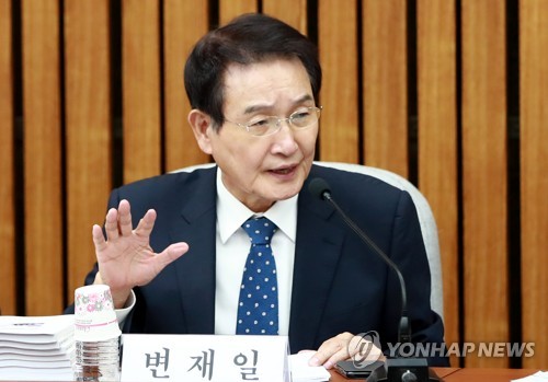 발언하는 변재일 의원