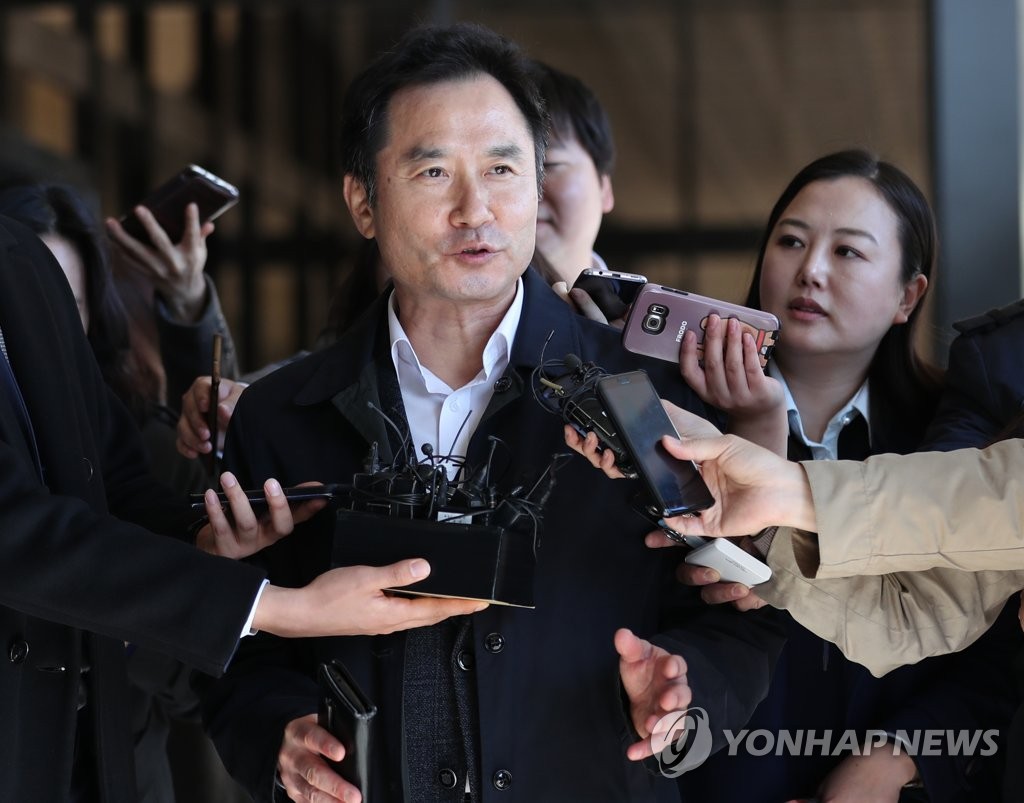 박민권 전 문체부 차관, 검찰 소환