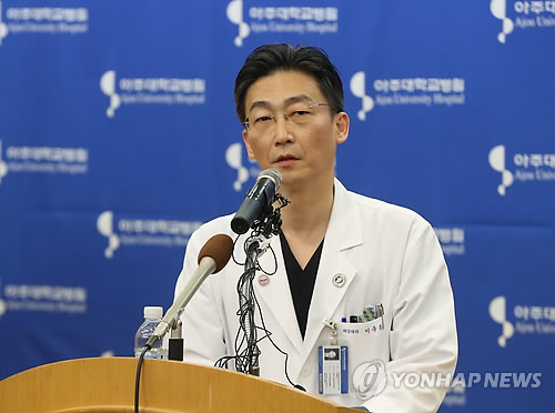 귀순 북한군 상태 설명하는 이국종 교수