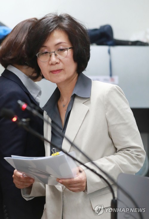 법무·검찰 여직원 62% "성희롱 피해 경험"…신고는 18건뿐