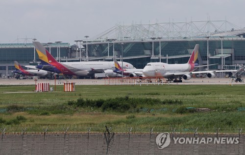 '기내식 대란' 이어 총수일가 폭로전까지?