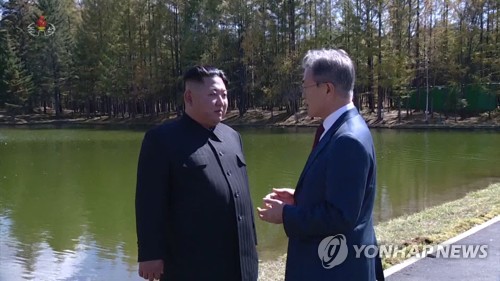 조선중앙TV, 남북정상 백두산 방문 영상 방영