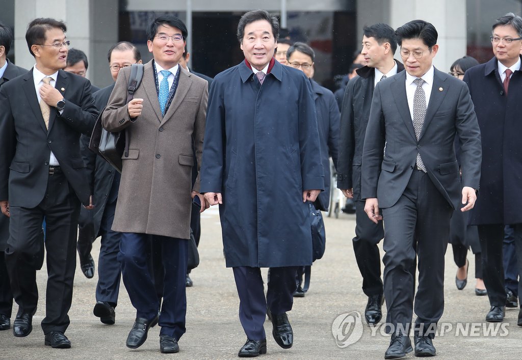 세일즈외교 위해 아프리카로 출발하는 이낙연 총리