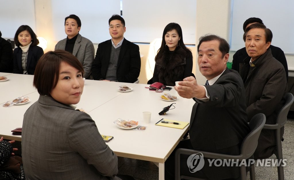 청년 당원 만난 김병준