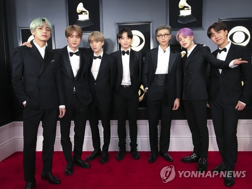 방탄소년단, 제61회 그래미 어워즈 레드카펫 행사 참여