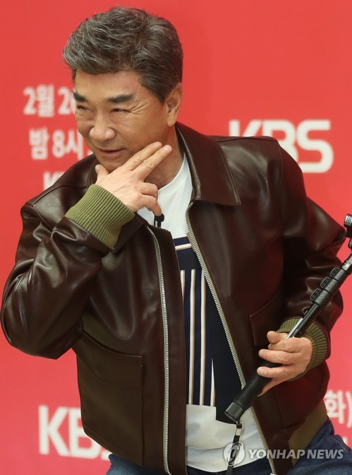 '덕화티비' 1인 방송 나선 배우 이덕화