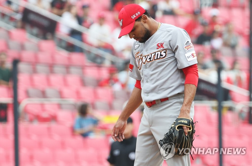 In this file photo from Sept. 8, 2019, Angel Sanchez of the SK Wyverns reacts to getting called for a balk against the KT Wiz in a Korea Baseball Organization regular season game at KT Wiz Park in Suwon, 45 kilometers south of Seoul. (Yonhap)