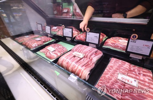 돼지고기 100g당 1천900원대로 하락