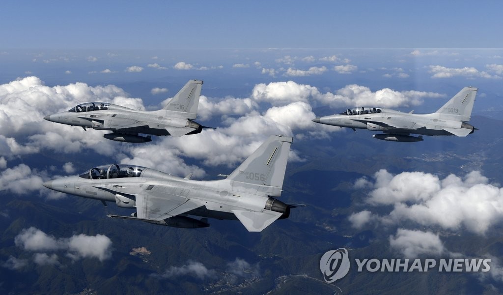 FA-50 전투기 탑승한 국민조종사