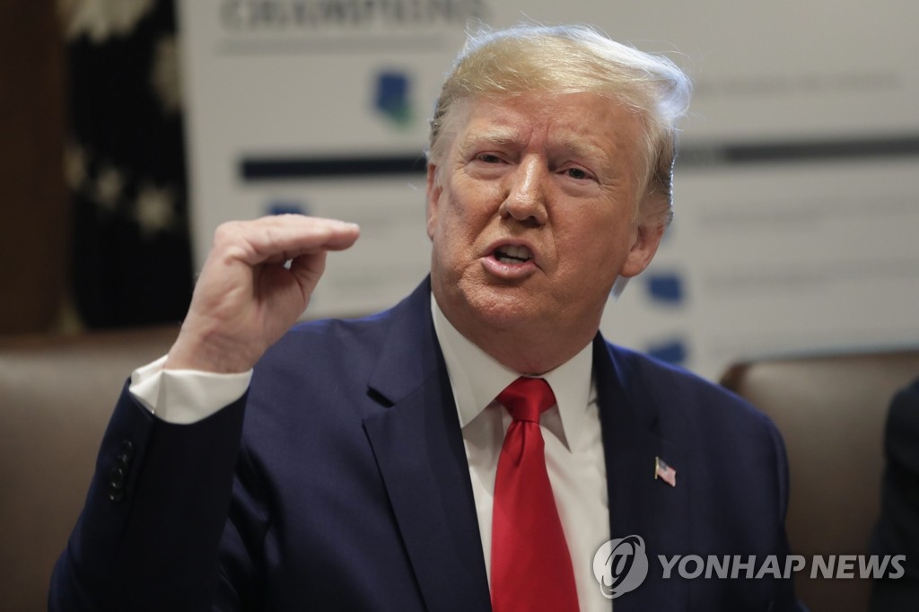 트럼프 "다른 대통령이라면 북한과 전쟁 중일지도"