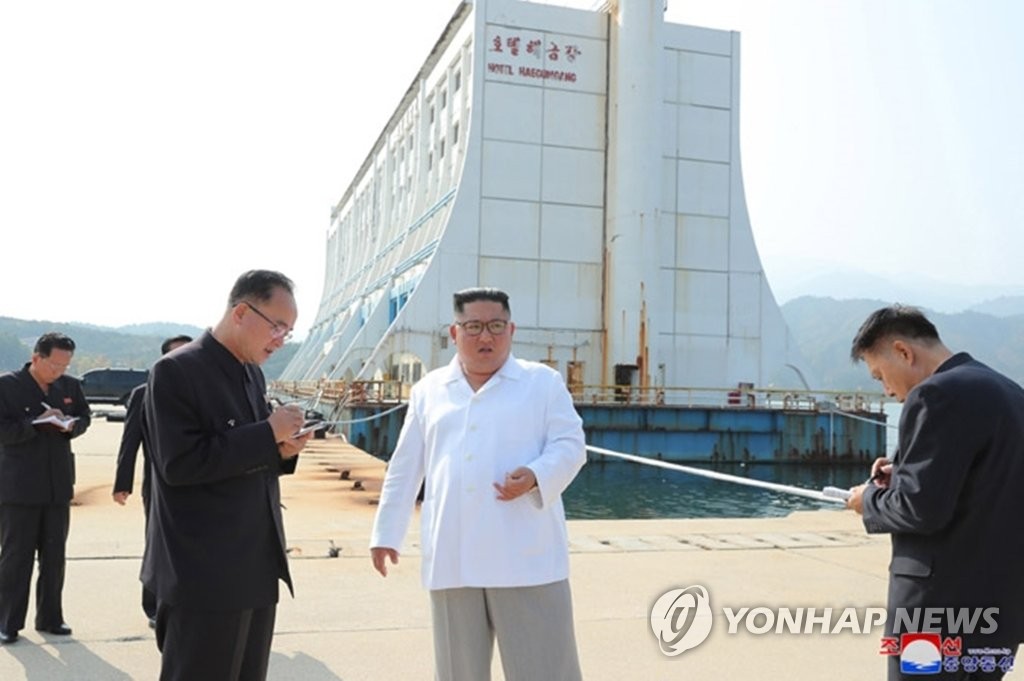 金剛山の韓国側施設「撤去」指示 金剛山の韓国側施設「撤去」指示