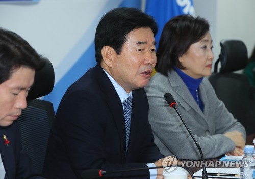 발언하는 김진표