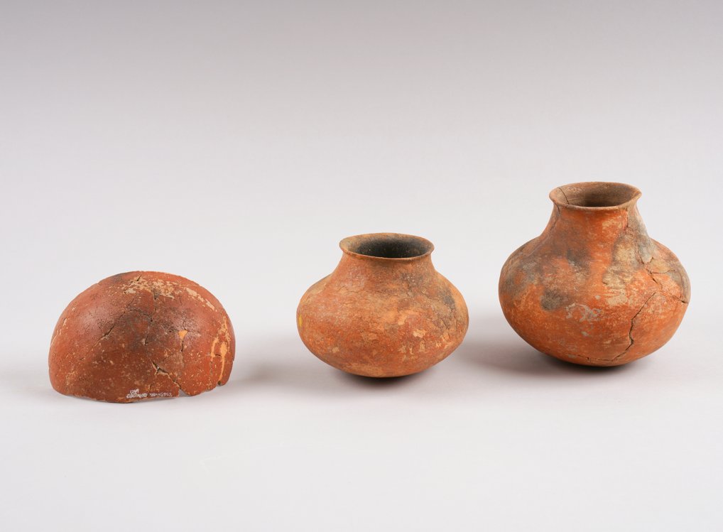 韓国最古の漆塗り土器 韓国最古の漆塗り土器