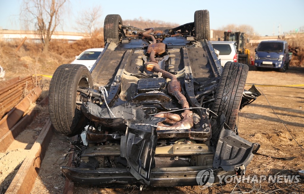 성산대교 추락 SUV 차량 인양