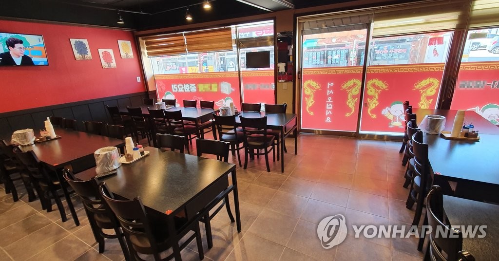 군 외출·외박 통제에 텅 빈 중국집