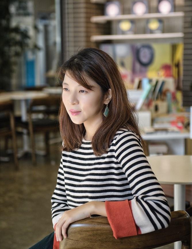 'Almond' chosen as best translated novel 'Almond' chosen as best translated novel