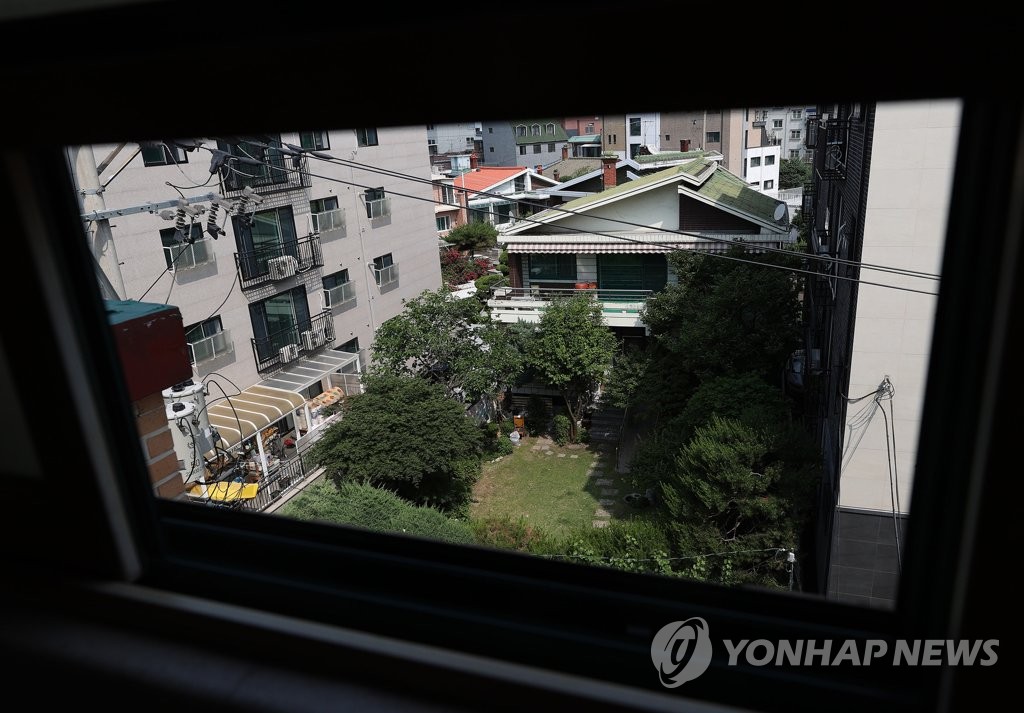 적막감 흐르는 '평화의 우리집'