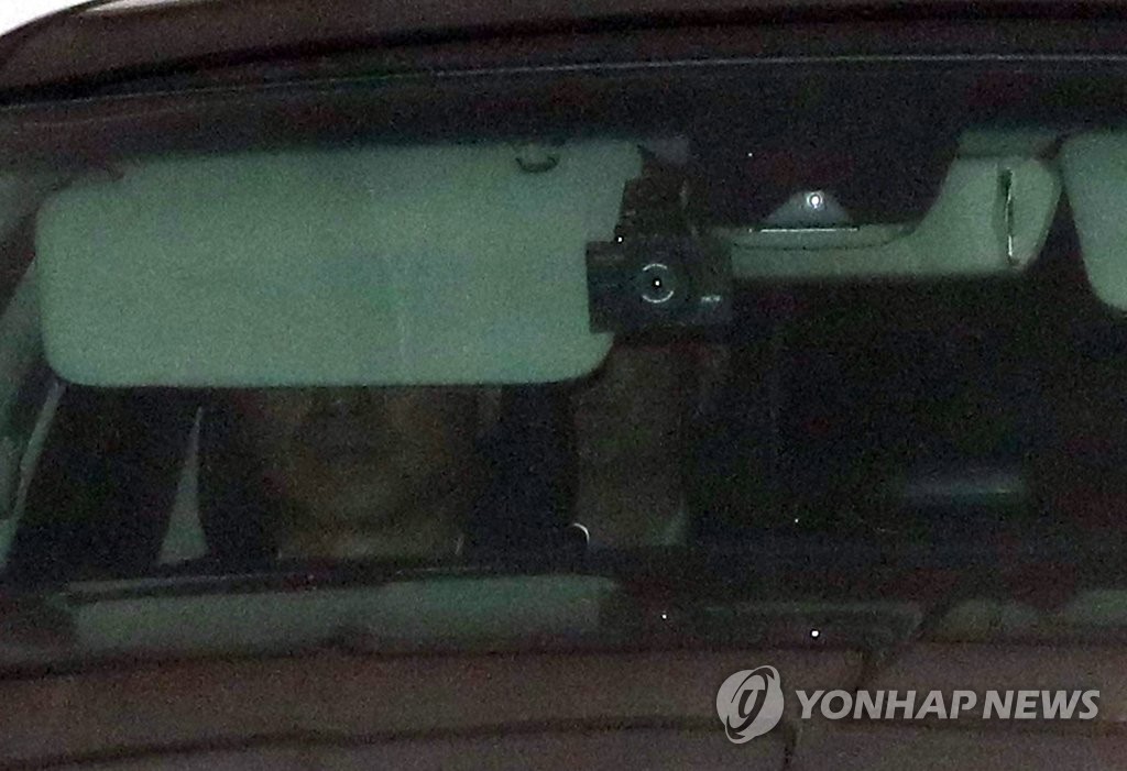 대검 청사 나서는 윤석열 검찰총장
