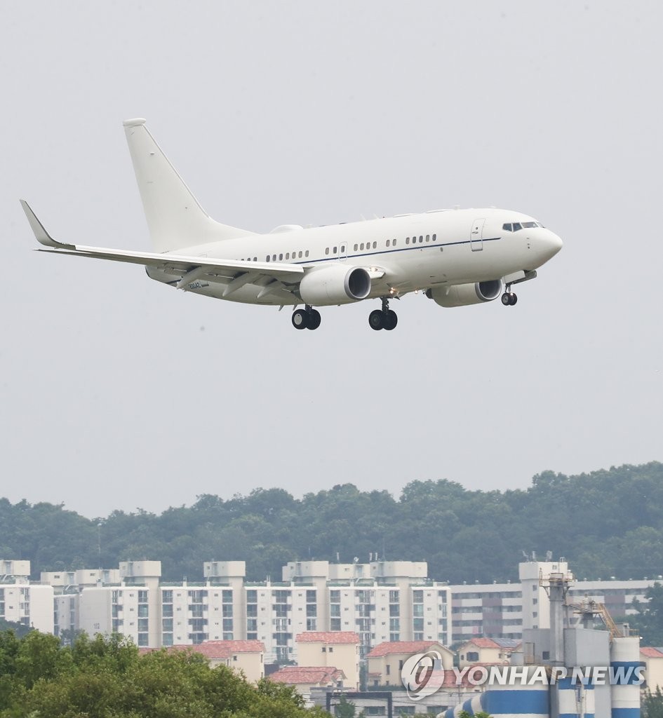 U.S. nuke envoy visits S. Korea U.S. nuke envoy visits S. Korea
