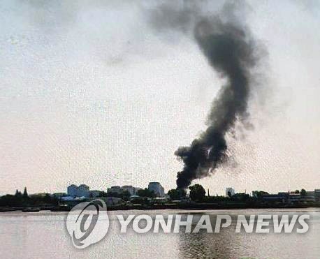 북한 신의주에서 화재…화물열차 불에 타
