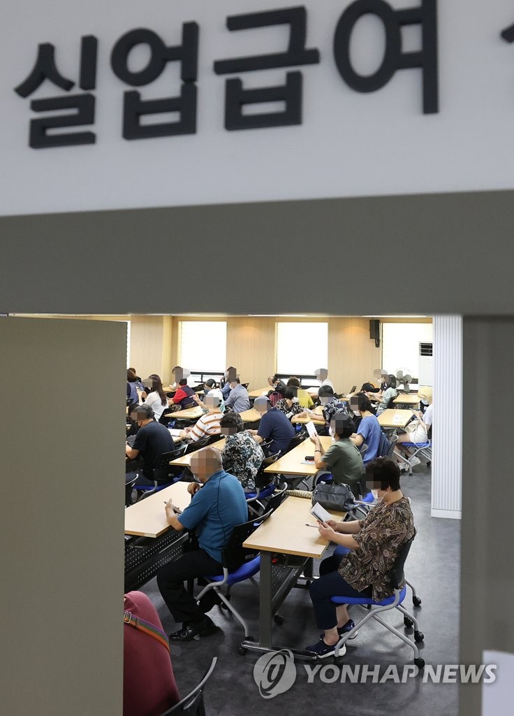 6개월째 실업급여 지급 기록 경신