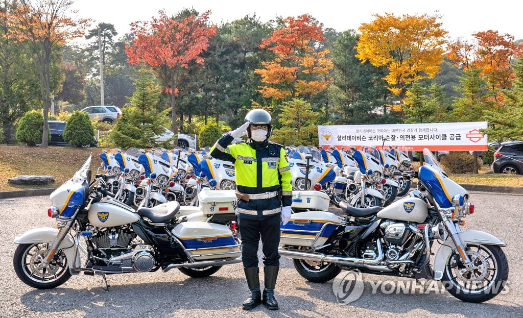 警察庁にハーレー 警察庁にハーレー
