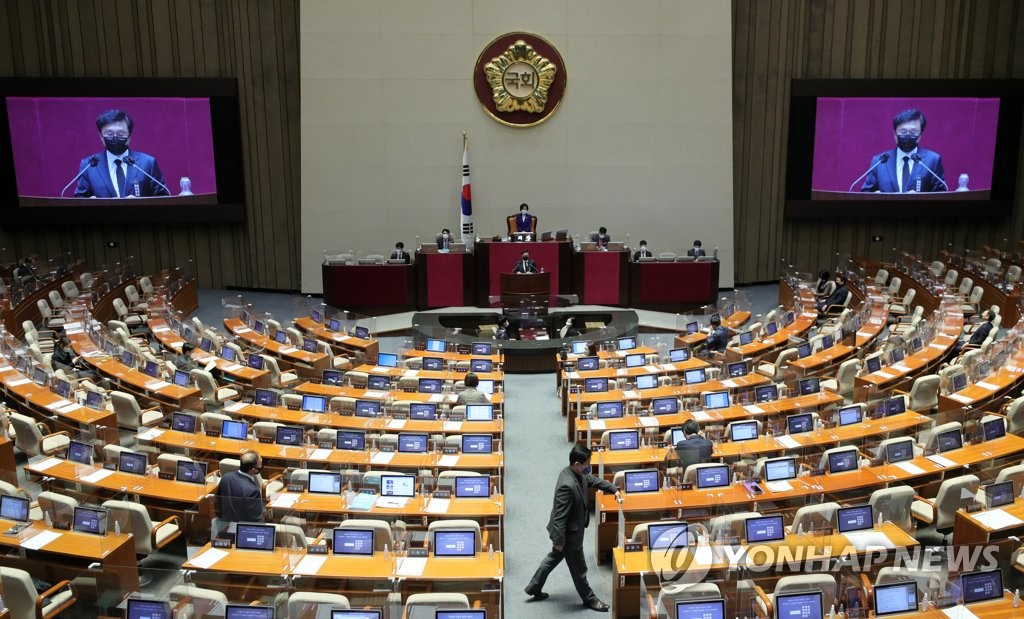 무제한 토론하는 국민의힘 박형수 의원